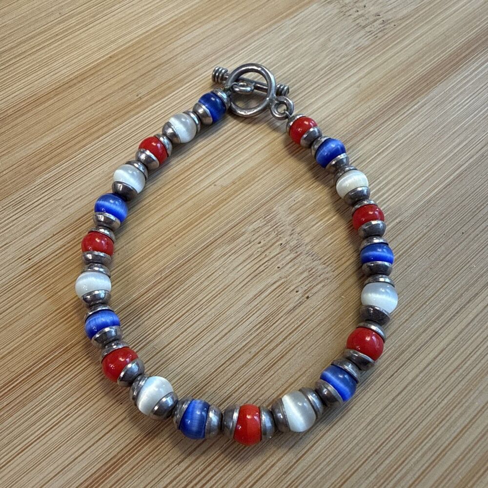 RED WHITE AND BLUE BEAD BRACELET UNBRANDED STERLING CLASP